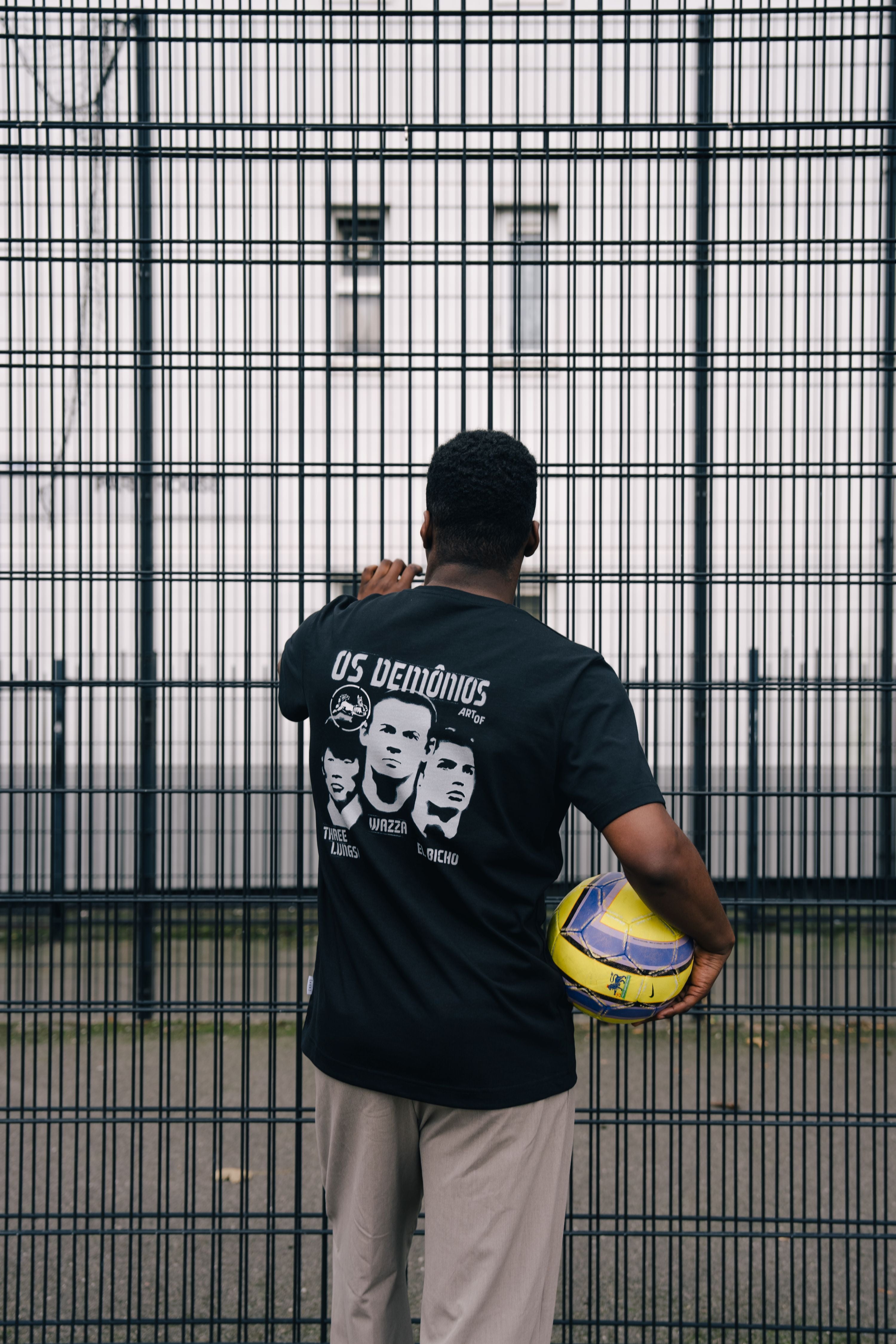 ART OF Secret Tournament Os Demônios | Black Graphic Football T-shirt